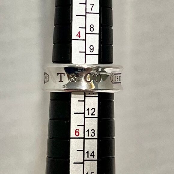 Tiffany & Co 1837 Concave Ring - sz 5 - 925 Silver - Picture 5 of 16